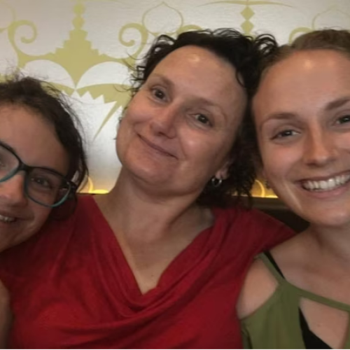 Photo of ACT donor Fiona and her two daughters, Hannah and Georgia